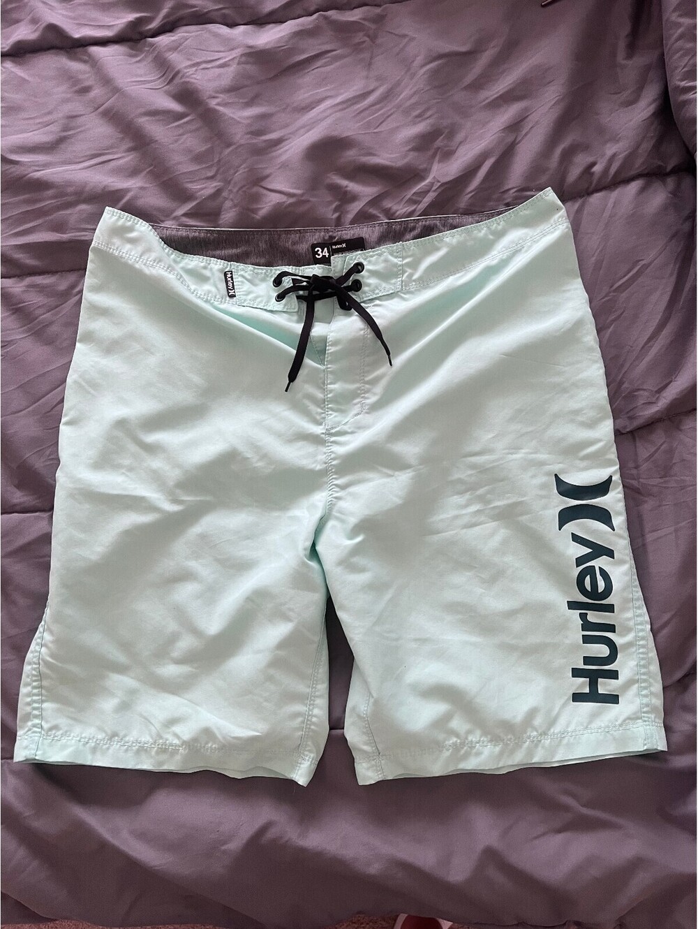 Hurley Men's Size 34 Turquoise Board Shorts